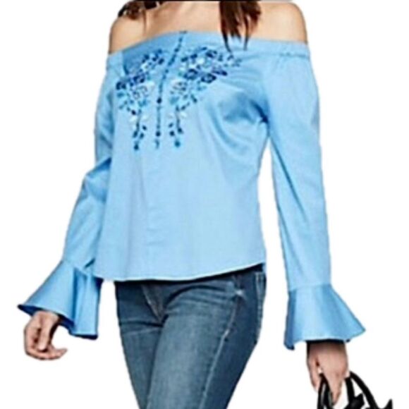 Express Off-The-Shoulder Chambray Blouse - Picture 2 of 9